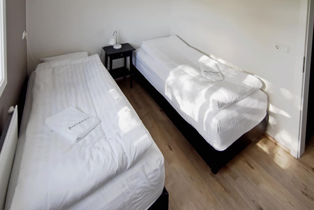 Breidamyri Farm Apartments Лейґар Екстер'єр фото