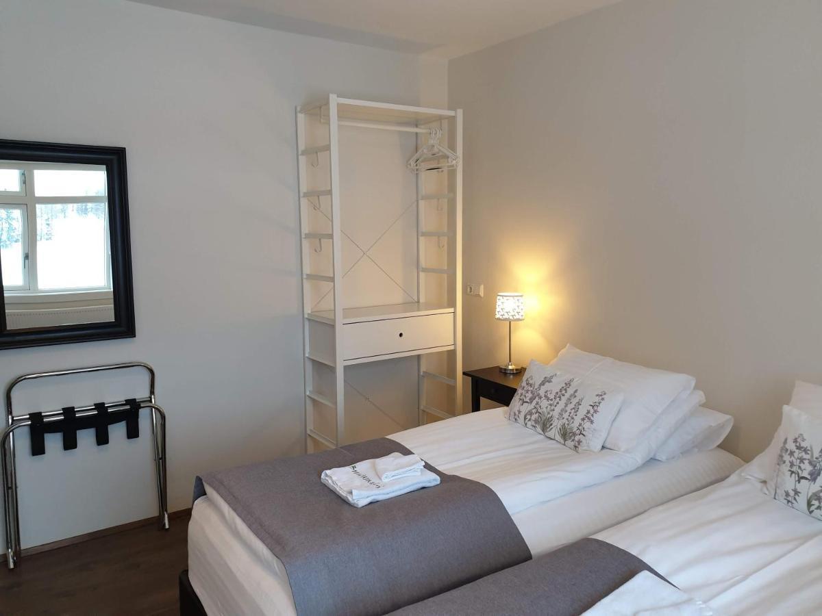 Breidamyri Farm Apartments Лейґар Екстер'єр фото